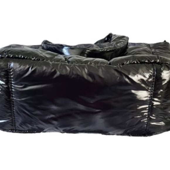 Vince Camuto Leesa Tote - Picture 3 of 10